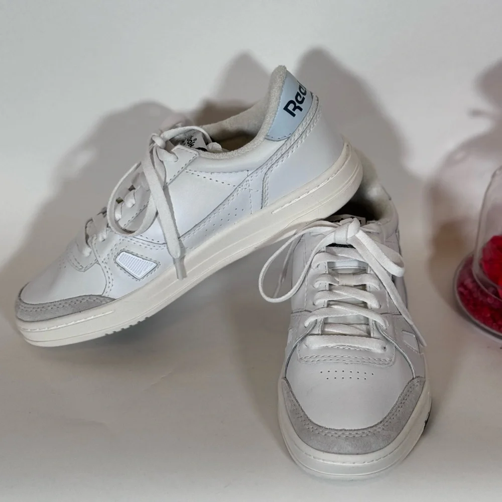 NEW Reebok LT Court Shoes - Picture 1 of 5